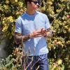 Costume da Bagno Blu abbinato a Tshirt rigata in tessuto cotone goffrato