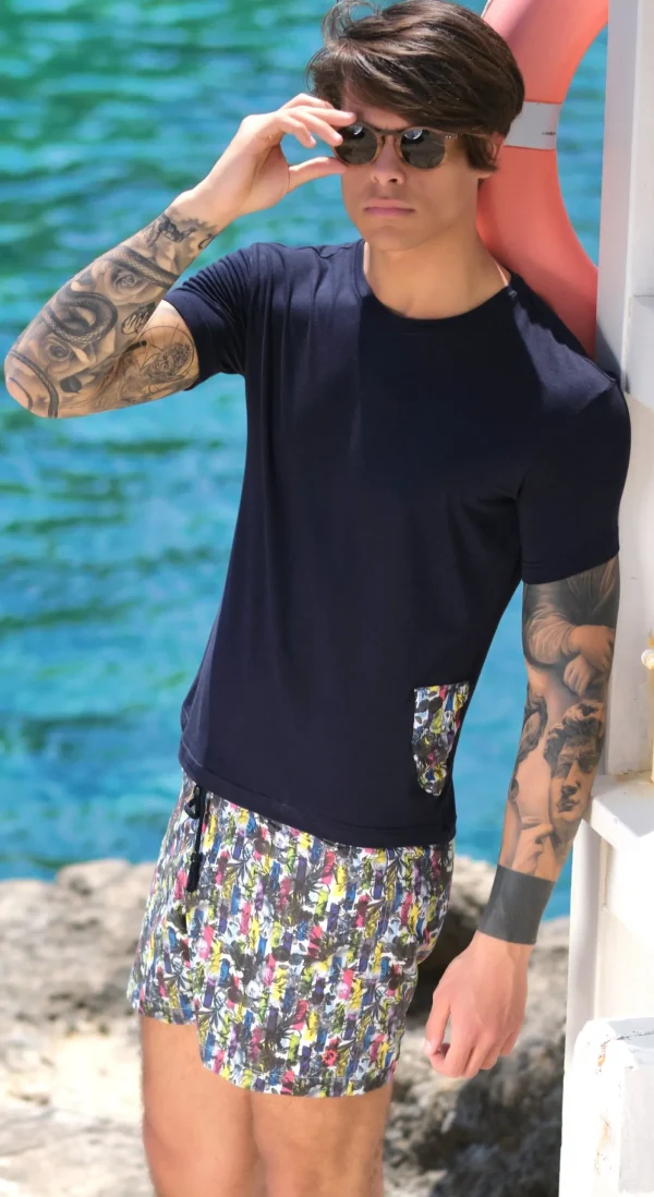 Costume da Bagno popart abbinato a Tshirt blu con inserti Box Mare slip interno Made in Italy
