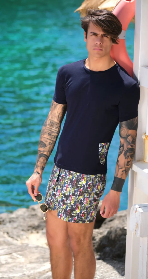 Costume da Bagno popart abbinato a Tshirt blu con inserti Box Mare slip interno Made in Italy