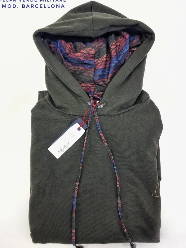 Felpa Verdone militare con Cappuccio Design Barcellona made in Italy Fantasia 100% cotone -  Unisex Sweatshirt dark green  Hoodie