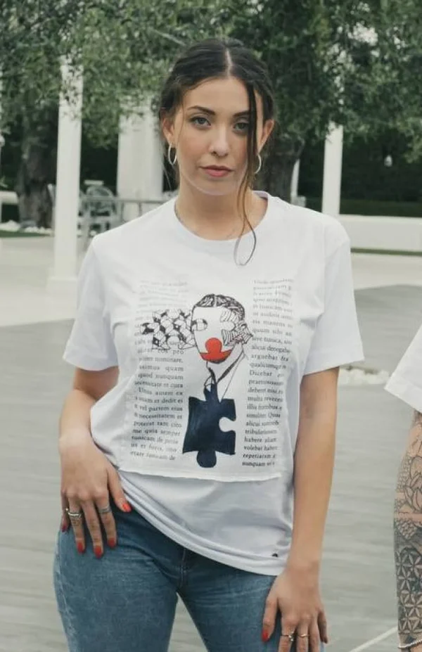 T-shirt Donna made in Italy fantasia Ad Litteram  100% cotone jersey pettinato -DESIGN Ad Litteram -