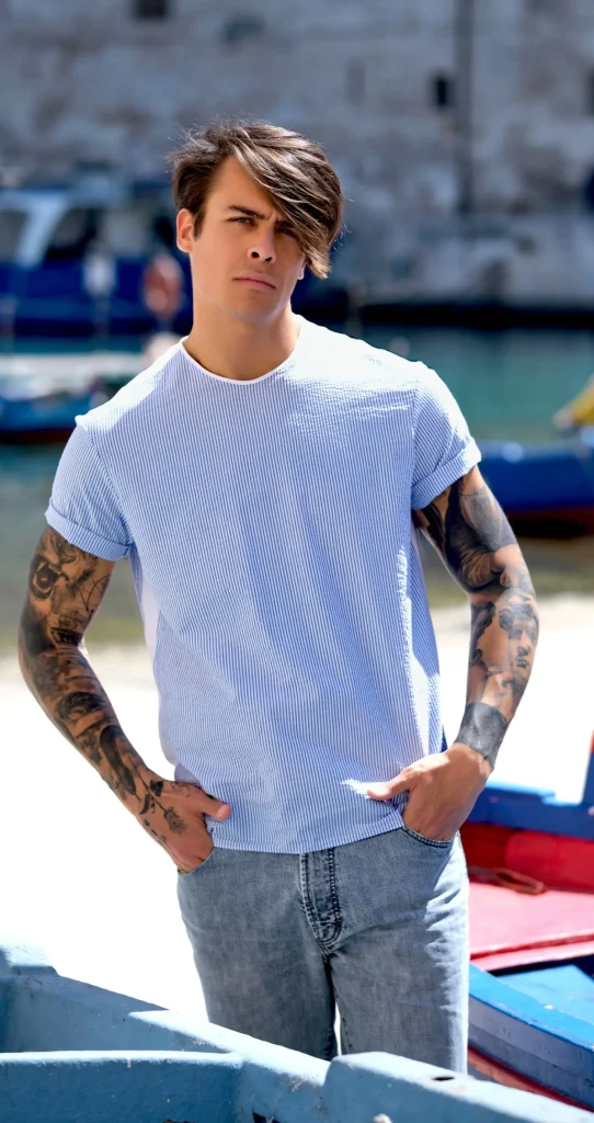 t-shirt in cotone rigato goffrato bianco azzurro made in Italy tshirt in cotone inserti bianchi