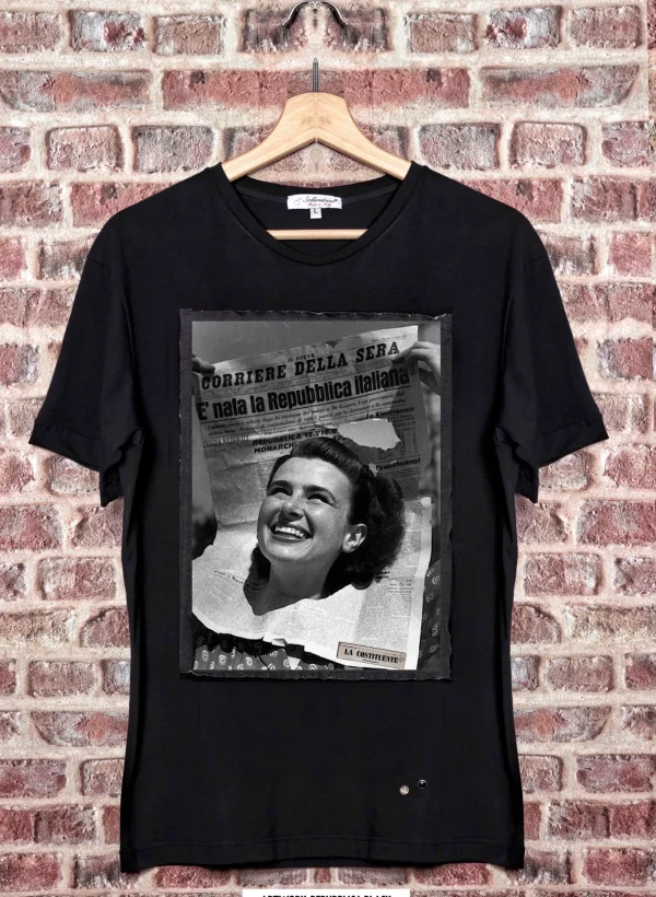 T-shirt made in italy 100% cotone jersey pettinato  -MODELLO RES-PUBBLICA -