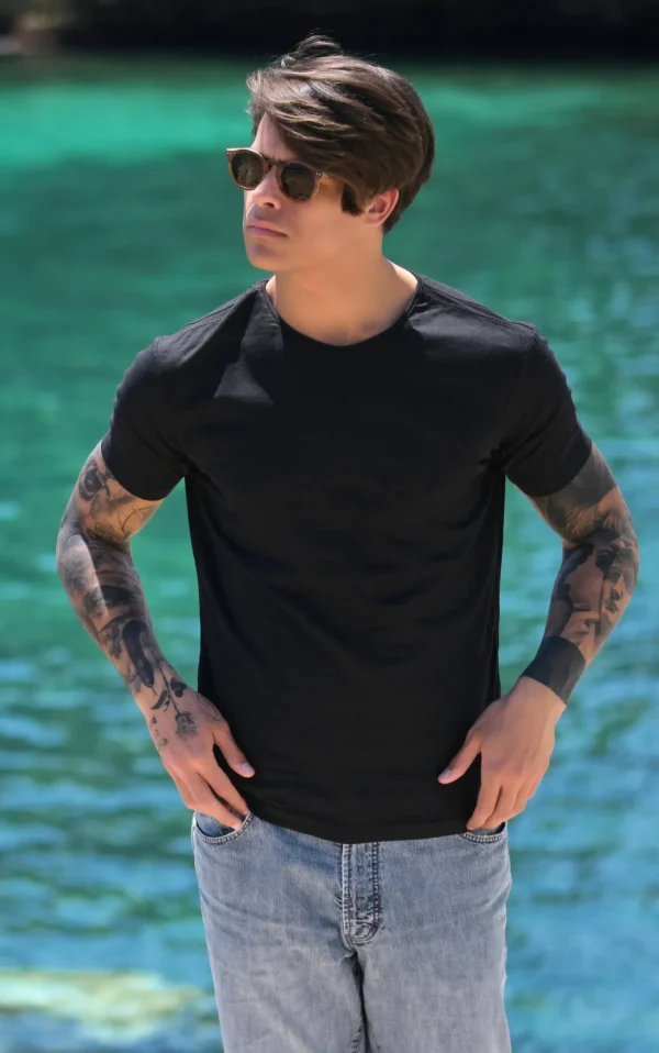 t-shirt Nera in lino made in Italy tshirt lino nero