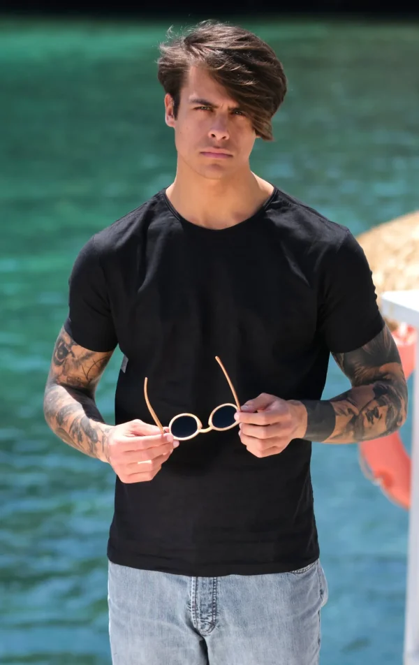 t-shirt Nera in lino made in Italy tshirt lino nero